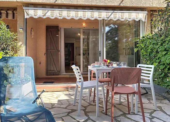 Apartmán La Galiote-2 By Interhome